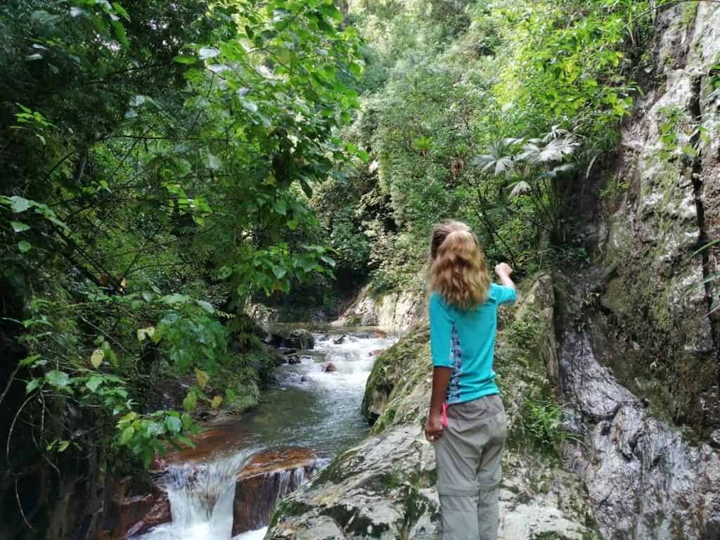 Cascada en el rio de Minca.