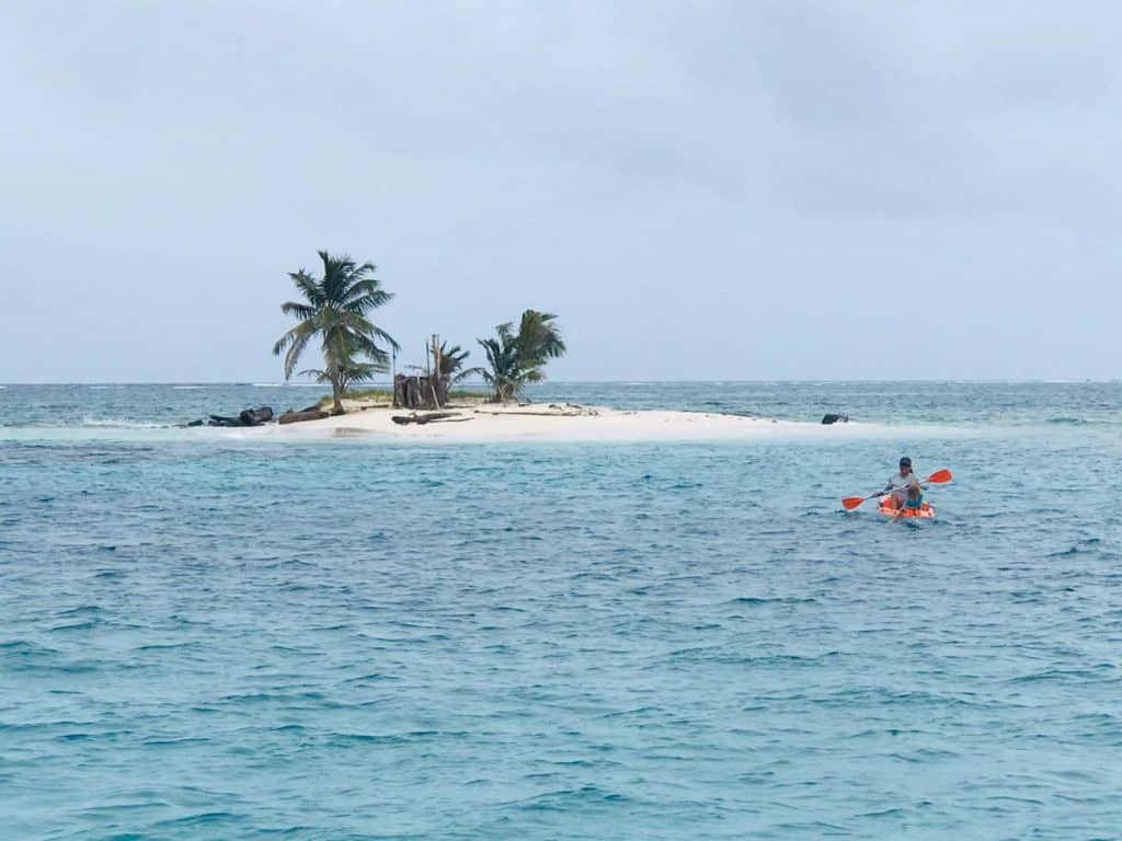 A la conquista de la isla.