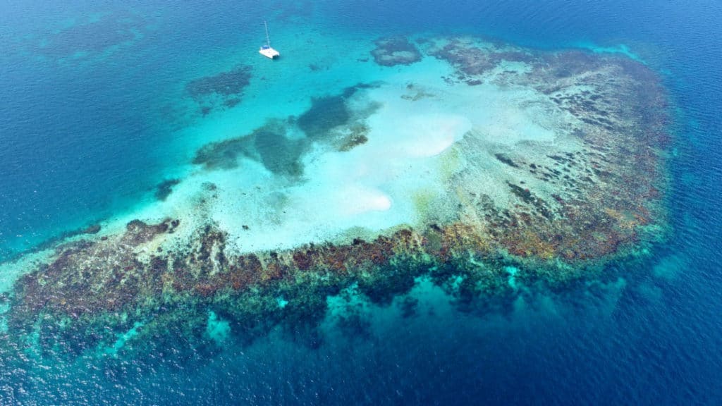 Uno de los muchos arrecifes de San Blas.